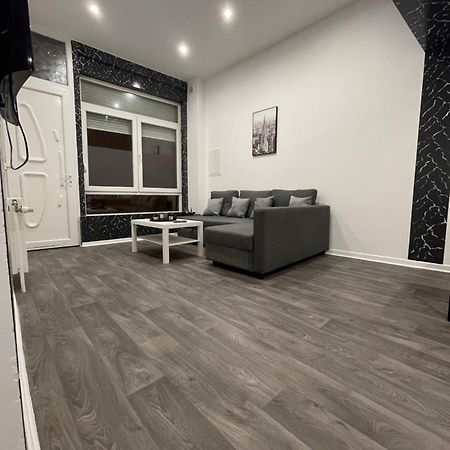 Appartement Au Coeur De Bruxelles מראה חיצוני תמונה
