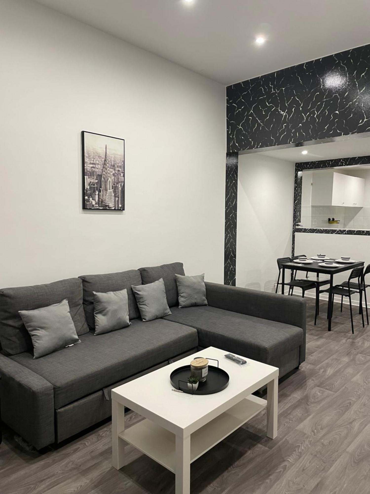 Appartement Au Coeur De Bruxelles מראה חיצוני תמונה