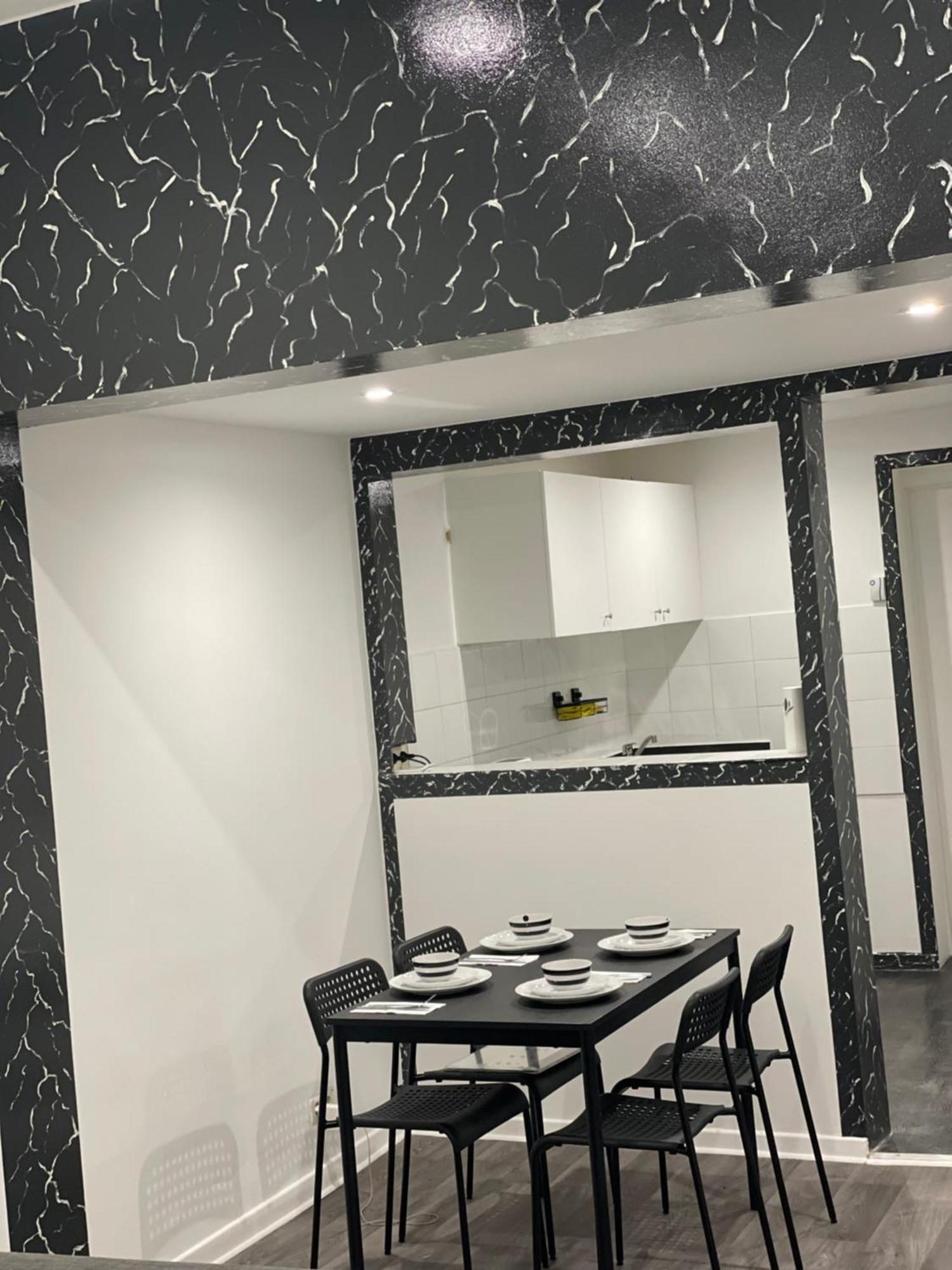 Appartement Au Coeur De Bruxelles מראה חיצוני תמונה